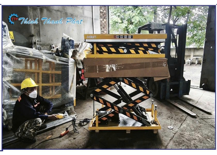 BÀN NÂNG THỦY LỰC NHỎ 1 TẤN, 2 TẤN